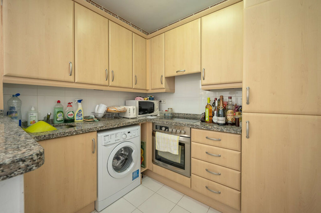 Apartment – Middle Floor Apartment in Riviera del Sol — photo 7